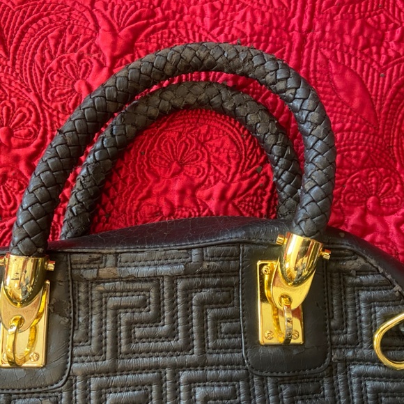 Peeling pleather purse - Picture 10 of 16